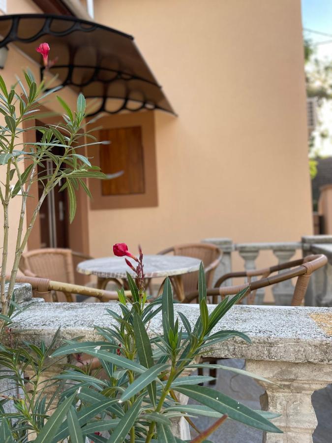 Kovacs Apartmanhaz Kiskunhalas Bagian luar foto