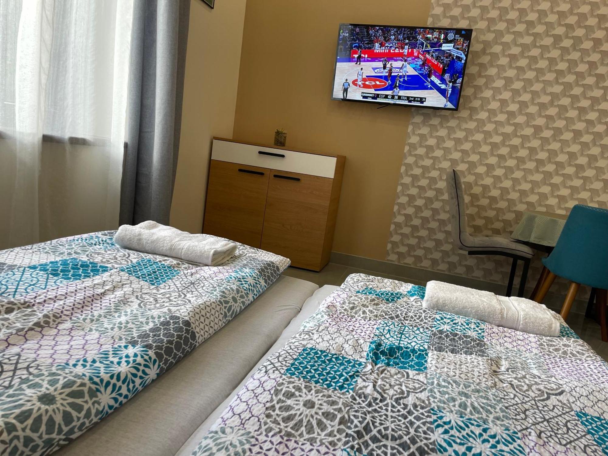 Kovacs Apartmanhaz Kiskunhalas Ruang foto