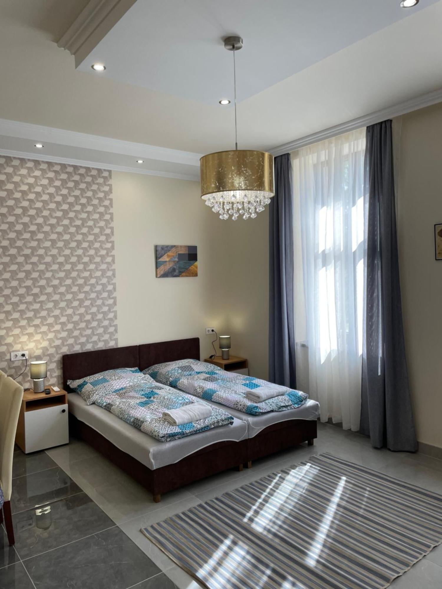Kovacs Apartmanhaz Kiskunhalas Ruang foto