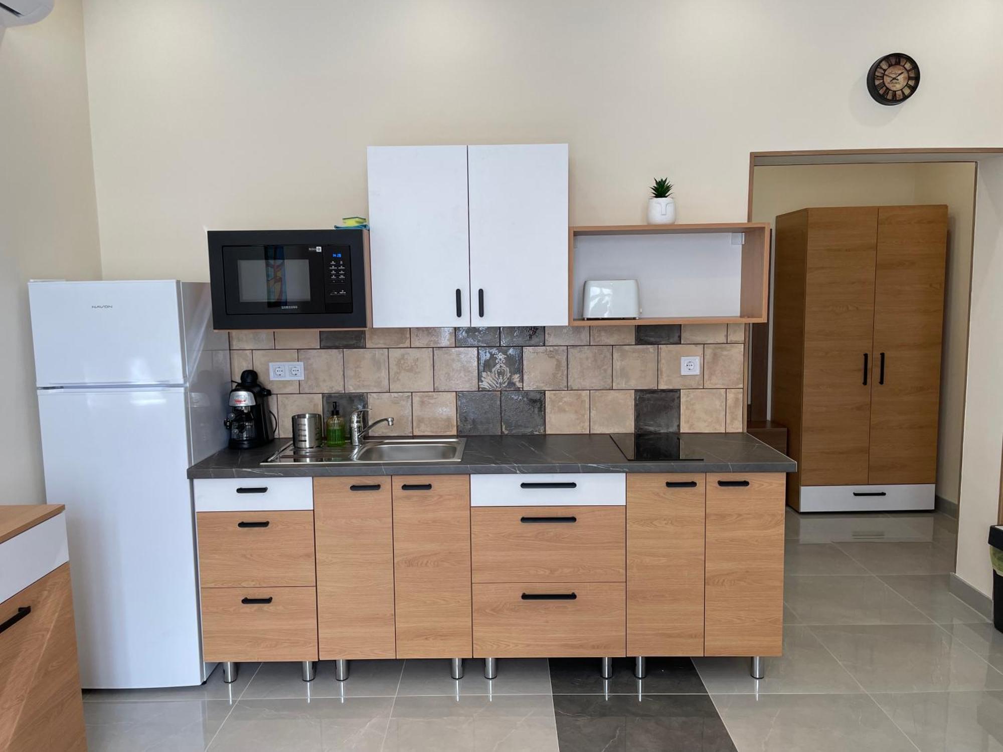 Kovacs Apartmanhaz Kiskunhalas Ruang foto