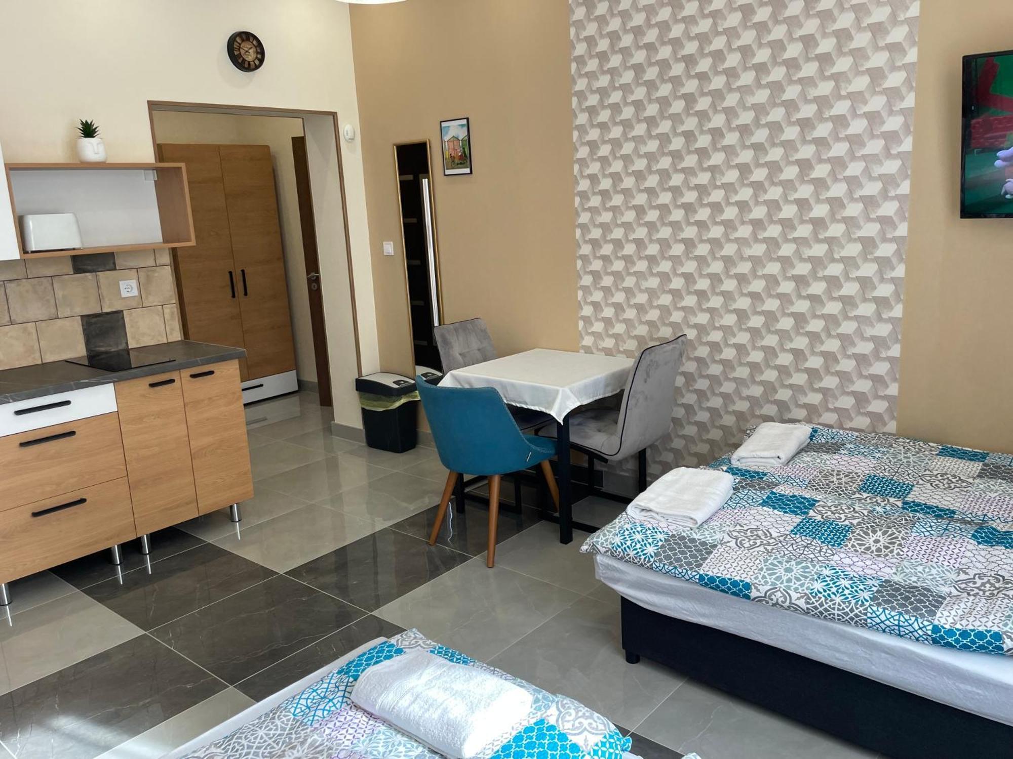 Kovacs Apartmanhaz Kiskunhalas Ruang foto