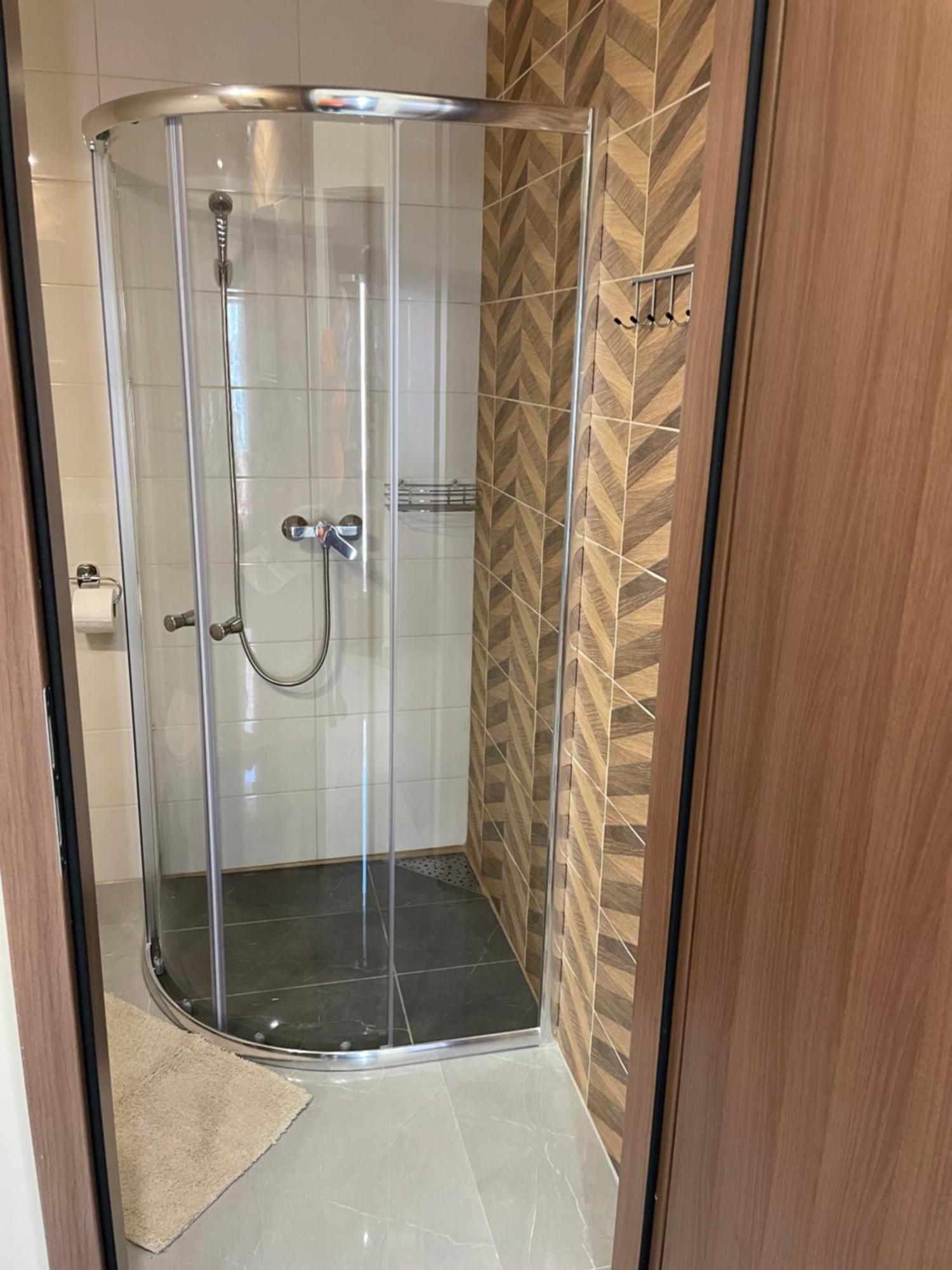 Kovacs Apartmanhaz Kiskunhalas Ruang foto